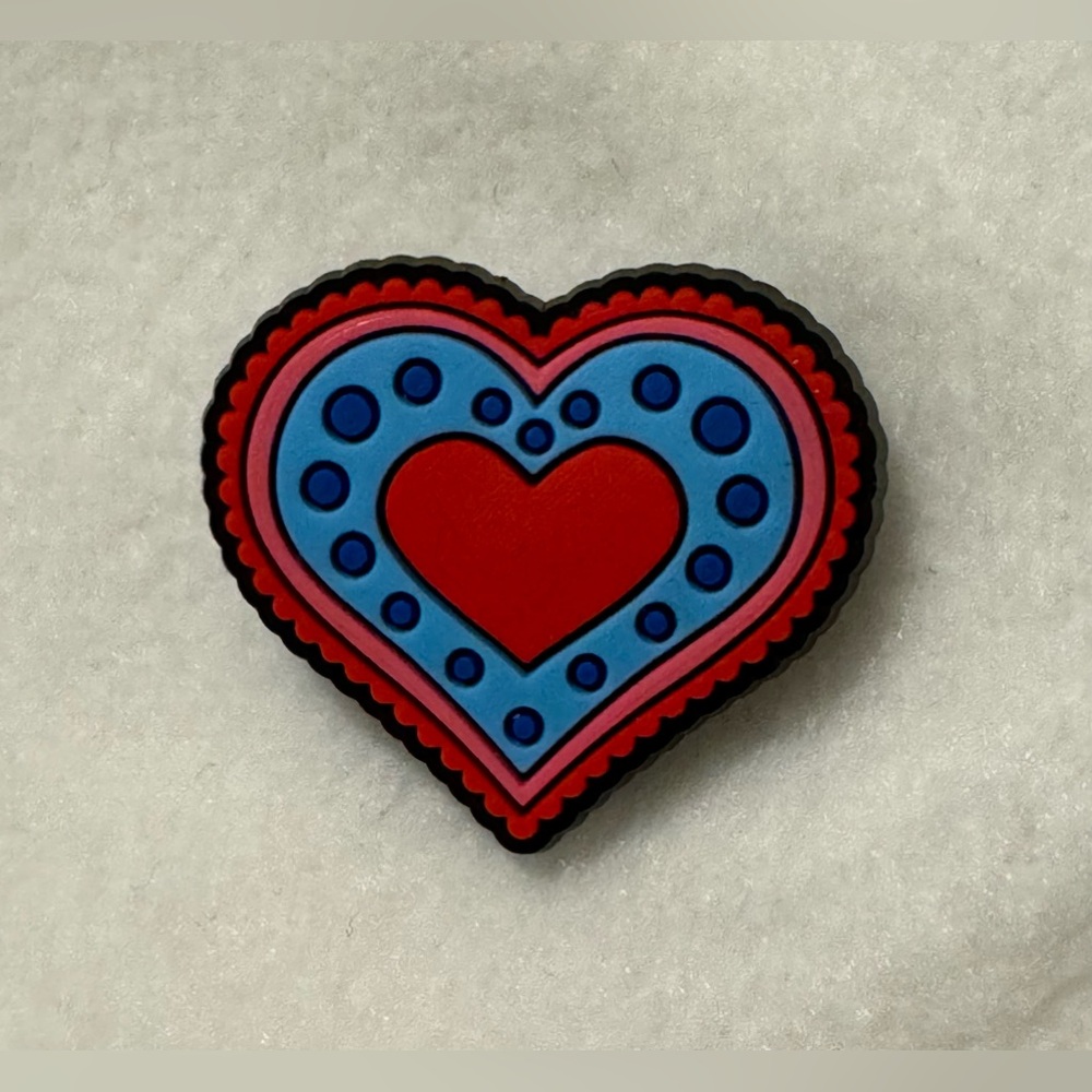 Jb002 - Jibbitz for Crocs Blue & Red Heart with Black Back Reverse